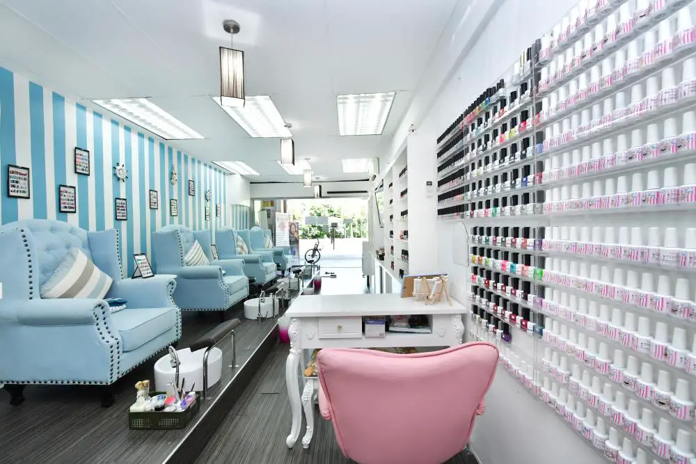 best nail salons singapore