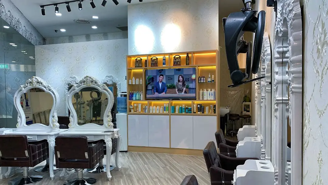 Best Hair Salon In Far East Plaza, Singapore For A Chic Look